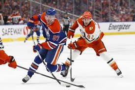 PROJECTED LINEUP: Oilers vs. Bruins
