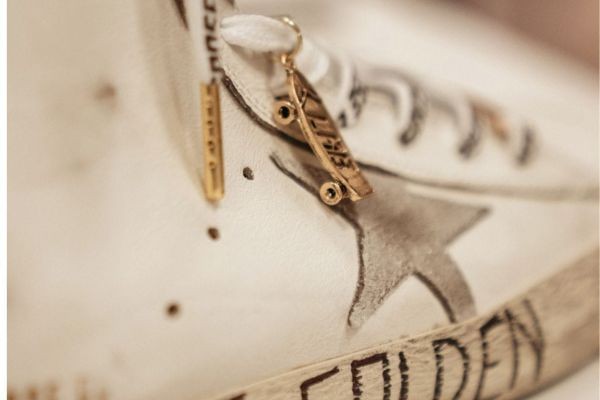 social coverage Golden Goose and spread the word
