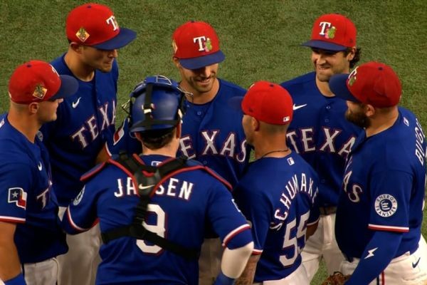 Rangers Create Significant Deal Option upon 2-Season All-Star