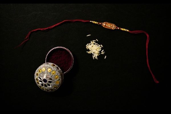 Send Rakhi To Brisbane and Make Raksha Bandhan Memorable Across Distances