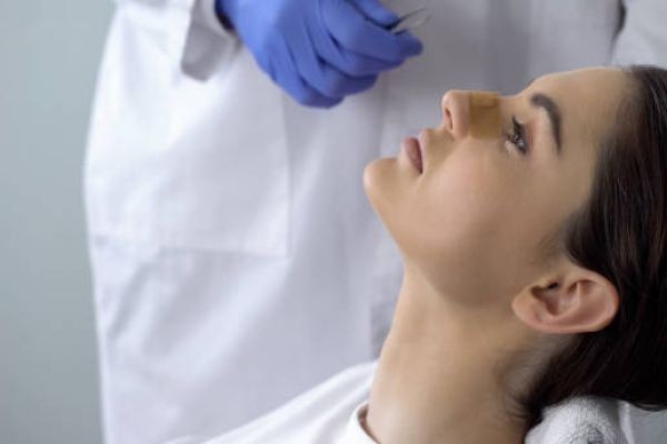 How Rhinoplasty in Riyadh Can Address a Nasal Hump