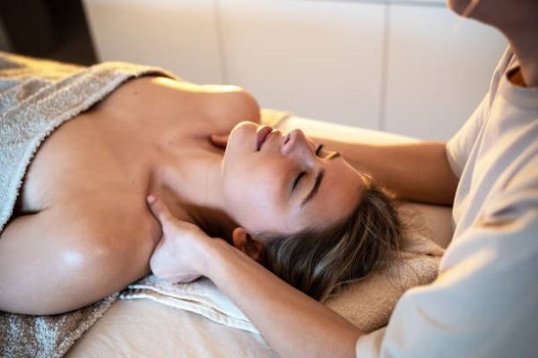 How to Choose a Qualified Lymphatic Massage Therapist